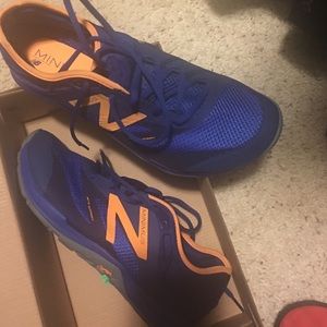 Men's New Balance tennis shoes