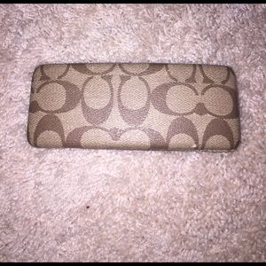 Coach sunglasses case
