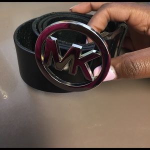 Michael Kors black leather belt