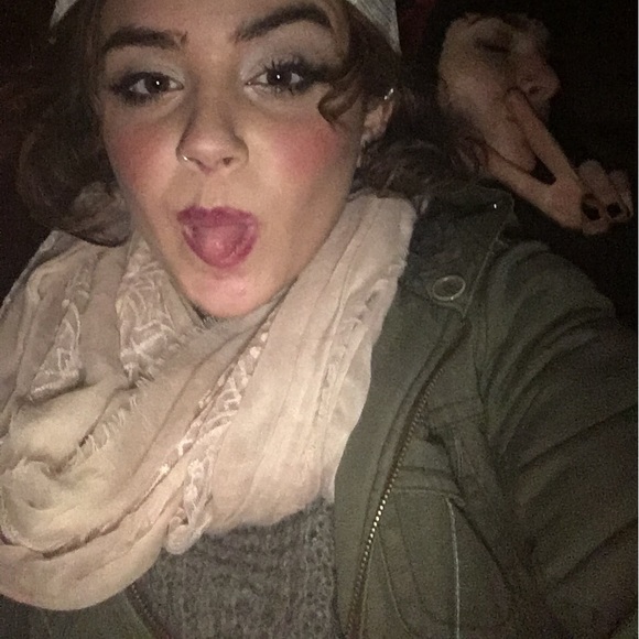 Meet your Posher, Morgan - Picture 1 of 1