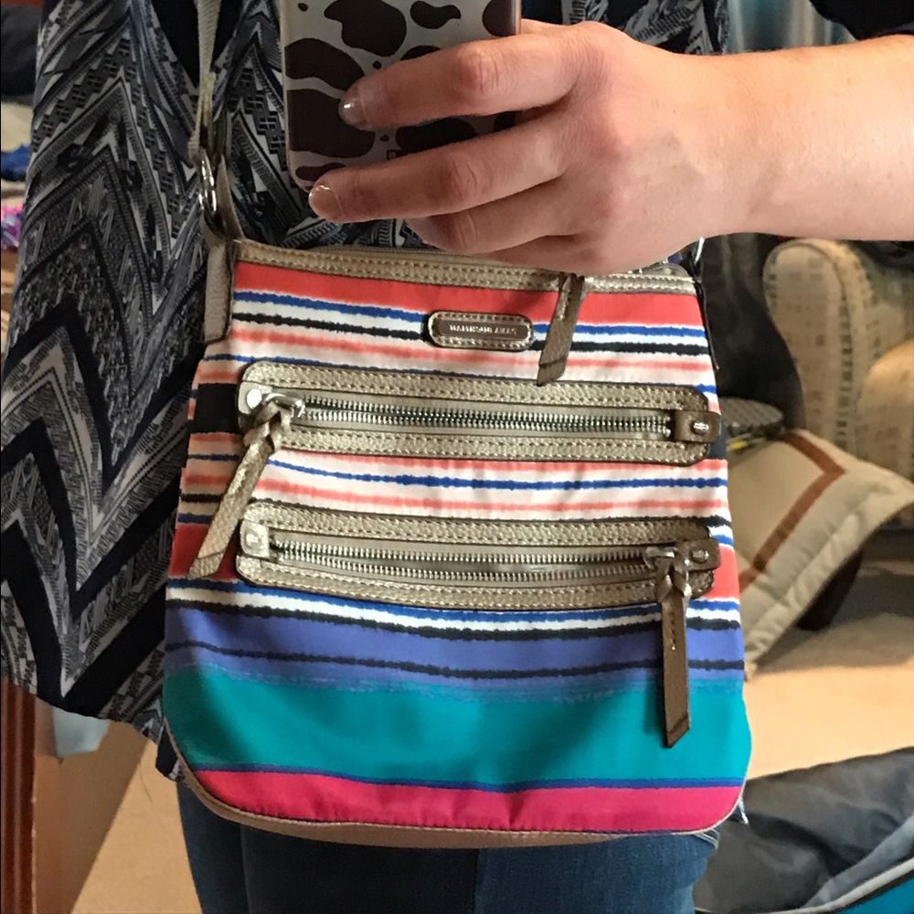 NWOT Dana Buchman striped cross body purse - Picture 2 of 6