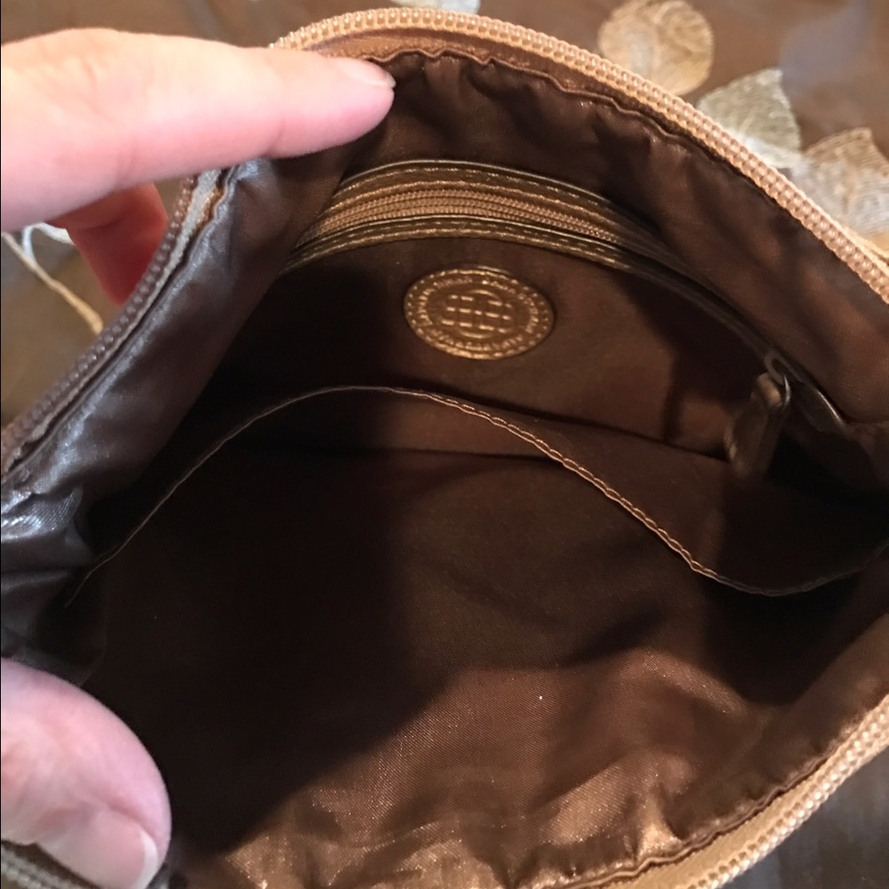 NWOT Dana Buchman striped cross body purse - Picture 4 of 6