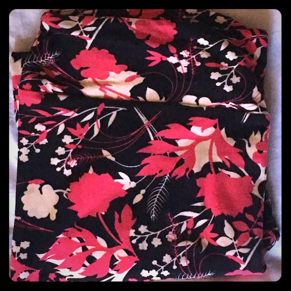 LuLaRoe TC leggings NEW