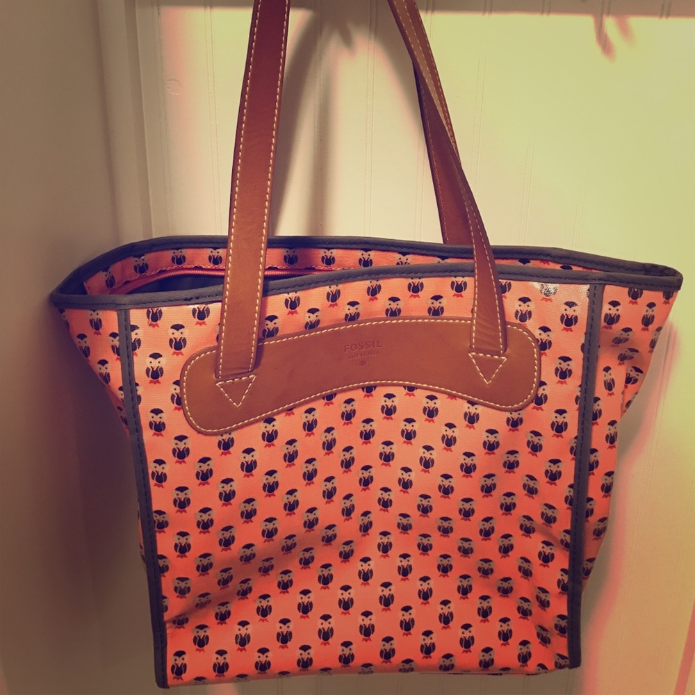Fossil purse