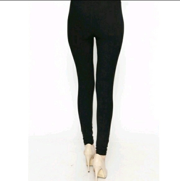 ✨Lula-Who?! BUTTERY SOFT LEGGINGS! (OSFM)💃 - Picture 4 of 4