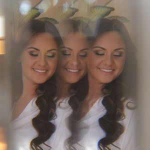 MEET YOUR POSHER💗