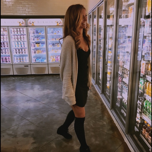 Meet your Posher, Cadie - Picture 2 of 4