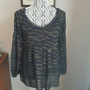 Sunny Leigh sheer black/gold top size small
