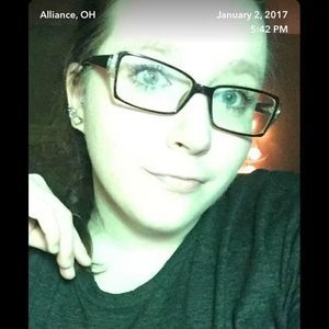 Meet your Posher, Casey