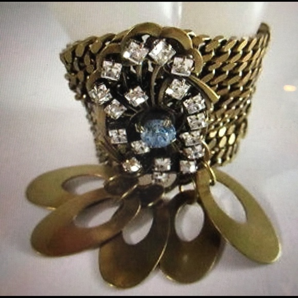Dannijo bracelet - Picture 1 of 7