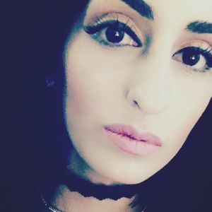 Meet your Posher, Maria