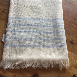 Free People Accessories - *NWT* Free People Blanket Scarf Free People Accessories - *NWT* Free People Blanket Scarf