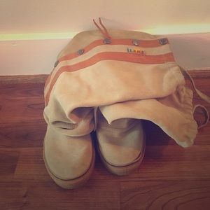 ✨SALE✨Zeyn Canvas L.A.M.B. Boots