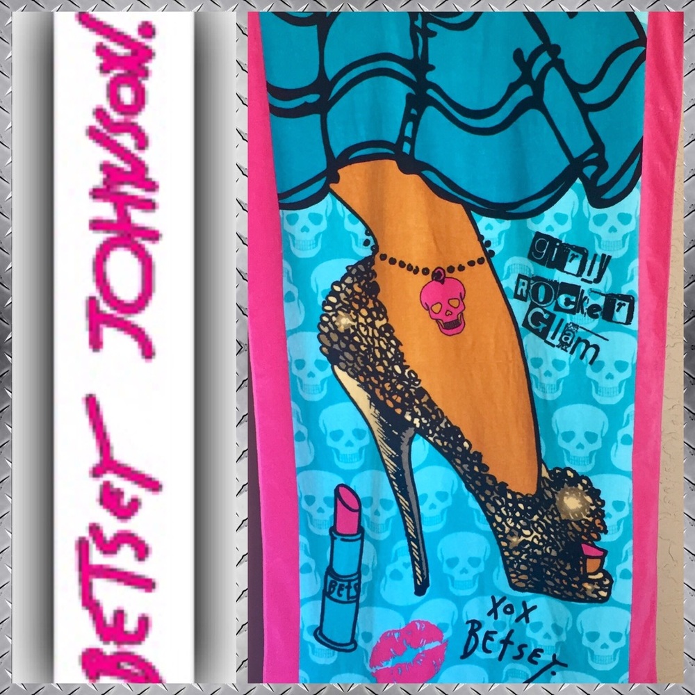 NWT Betsey Johnson Beach Towels ☀️ 😎 VARIOUS - Picture 6 of 8