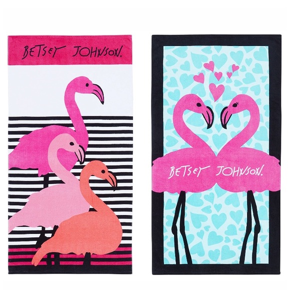 NWT Betsey Johnson Beach Towels ☀️ 😎 VARIOUS - Picture 3 of 8