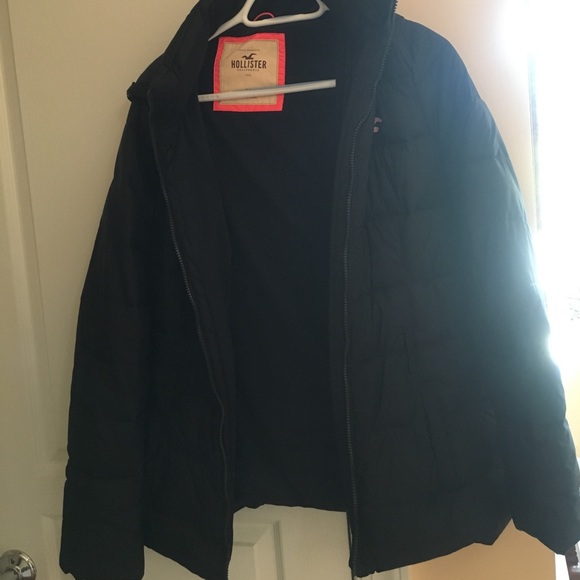 Hollister Winter Coat - Picture 1 of 2