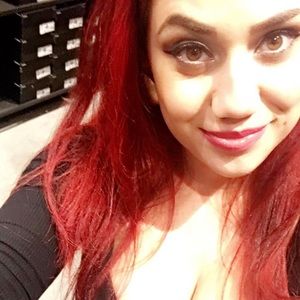 Meet your Posher, Cameo