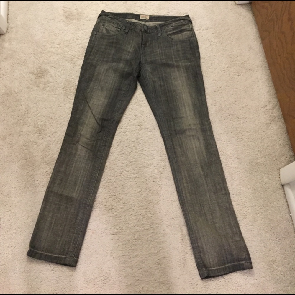Gray free people jeans. Skinny leg