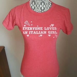 Fitted M Red "Everyone Loves an Italian girl shirt