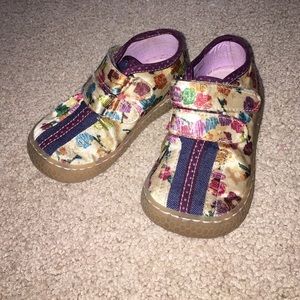 Sz 6t Livie and Luca Ferris Kikus vguc