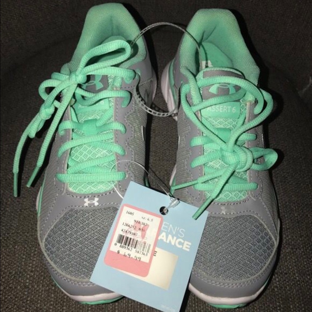 Under Armour sneakers - size 6.5