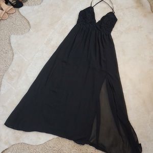 Black Maxi