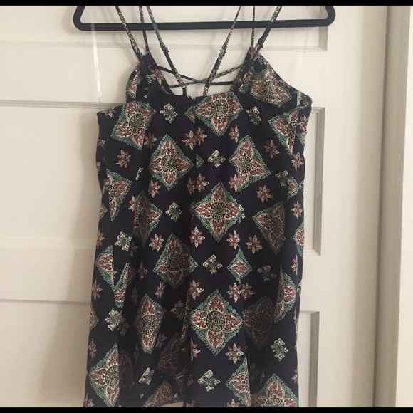 Patterned Romper - Picture 4 of 4