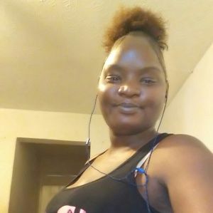 Meet your Posher, Aranisha