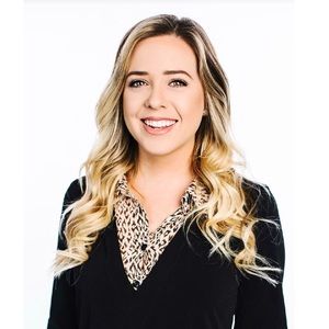 Meet your Posher, Hayley