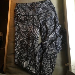 Lulu Lemon Wunder Under Leggins