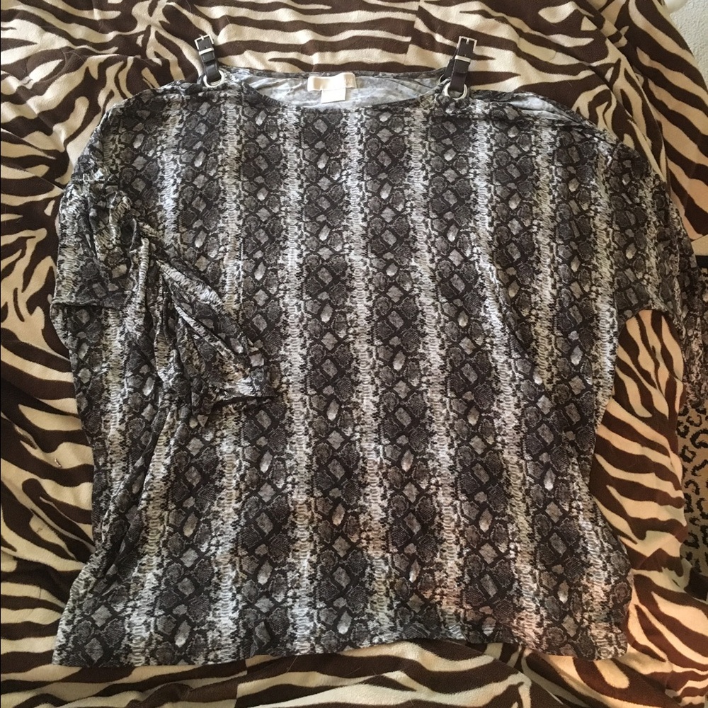 Michael Kors plus size 2X cold shoulder top