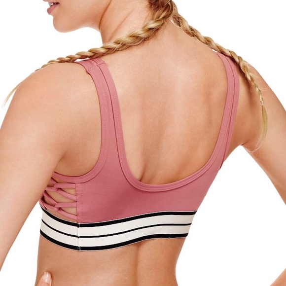 New Victoria secret pink ultimate strappy side bra - Picture 2 of 5
