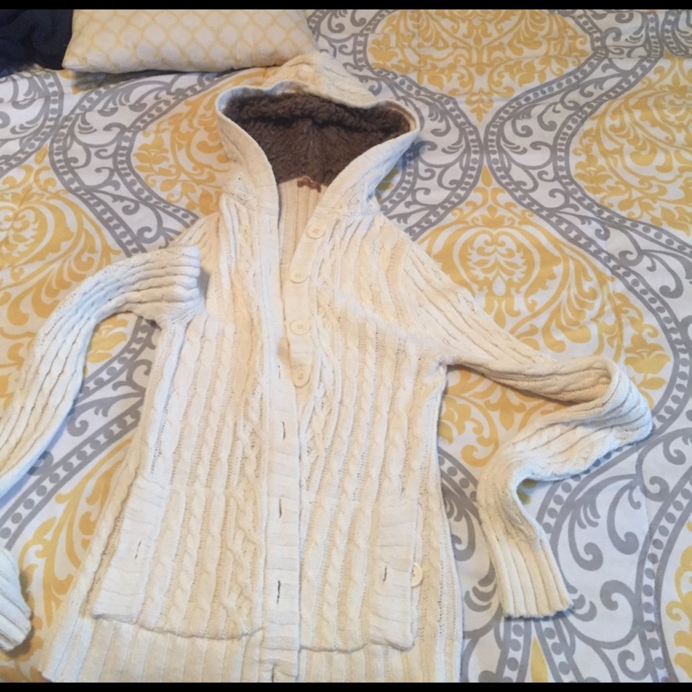 Gadzooks fur hood sweater
