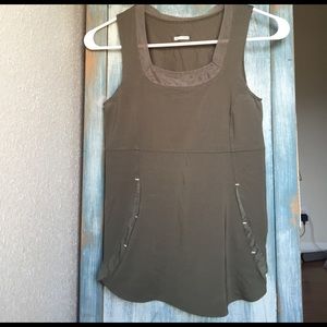 Lululemon- Army Green Wet Dry Warm Tank