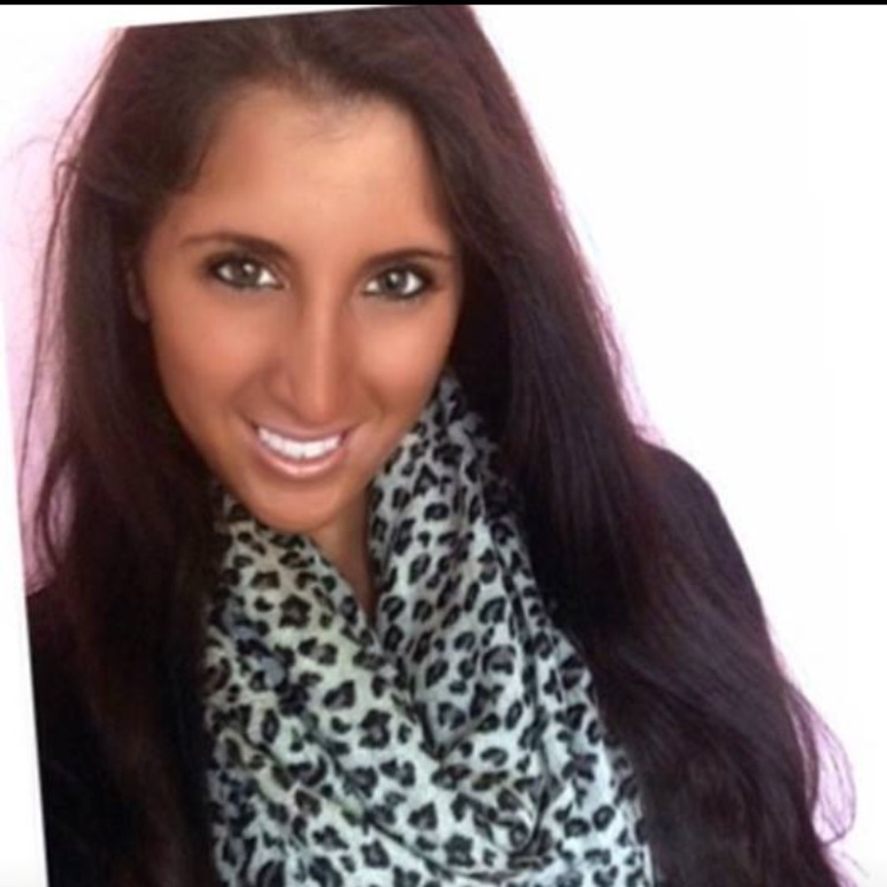 Meet your Posher, Briana