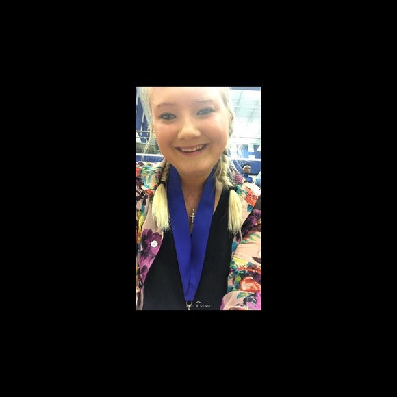 Meet your Posher, Megan - Picture 1 of 1
