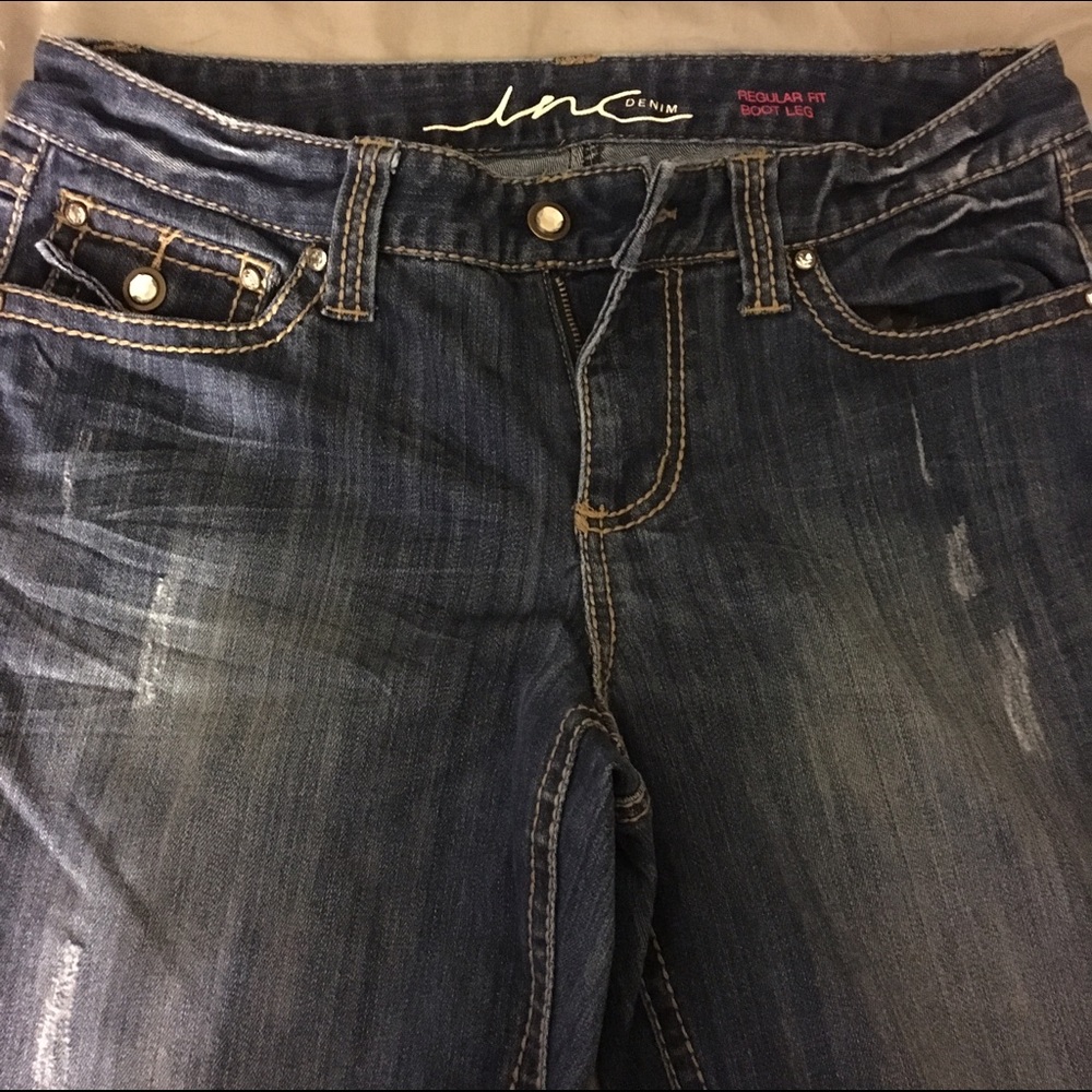 Woman's size 10 boot cut jeans.