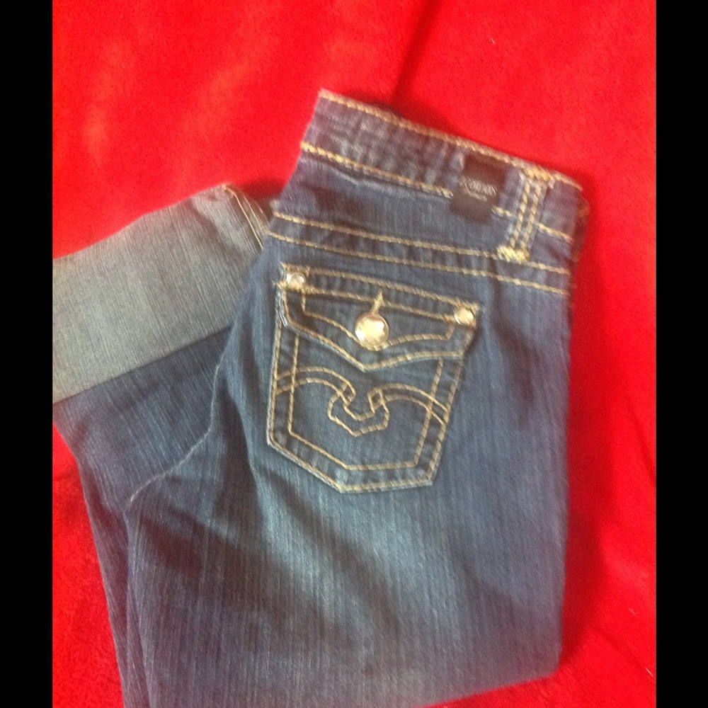 🍃4/$22 Cute, Z Co Capris, size 5