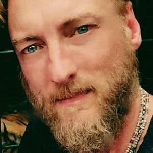 Meet your Posher, Gary