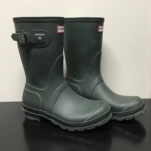 HUNTER BOOTS mid calf style dark green