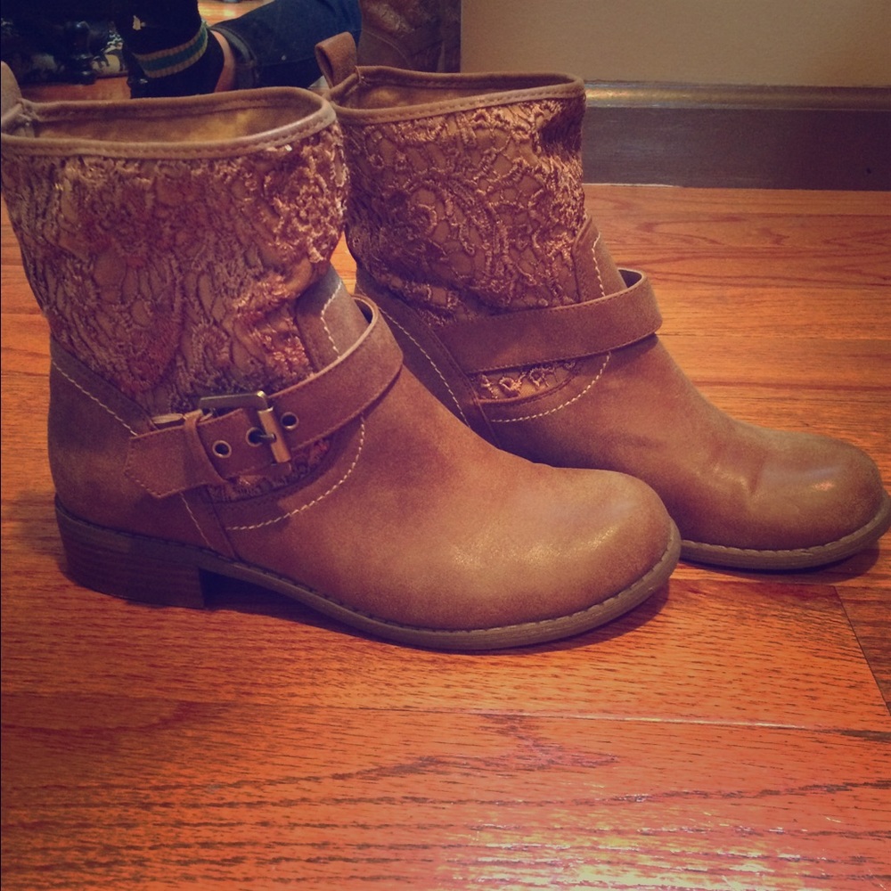 Guess booties