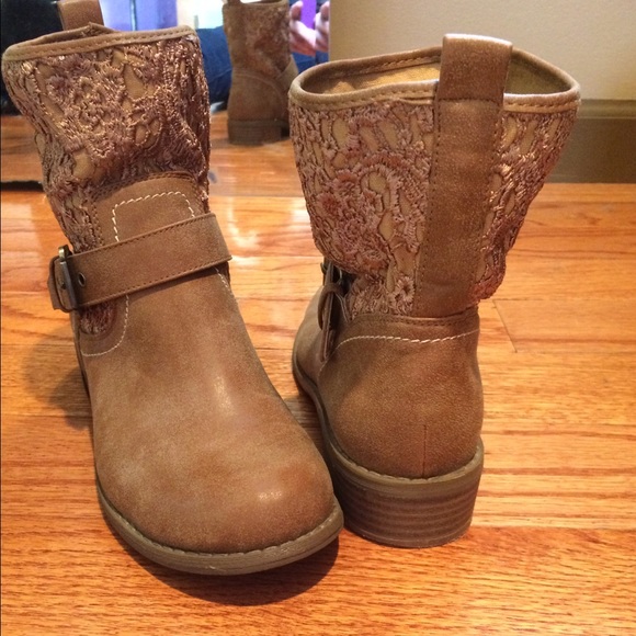 Guess booties - Picture 2 of 6