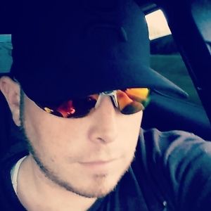 Meet your Posher, Thomas