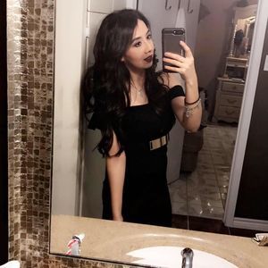 Meet your Posher, Yesenia