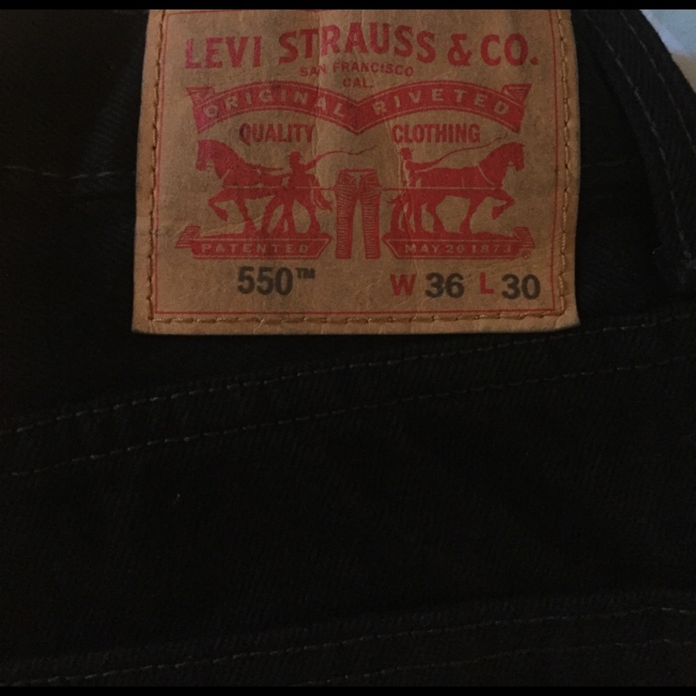 Men's black Levi's