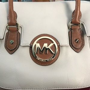 Michael Kors Handbag w/ optional strap inside