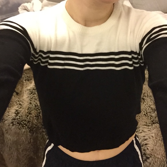 Brandy cropped striped sweater - Picture 2 of 2