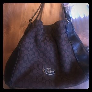 Temporary price drop, Coach shoulder bag