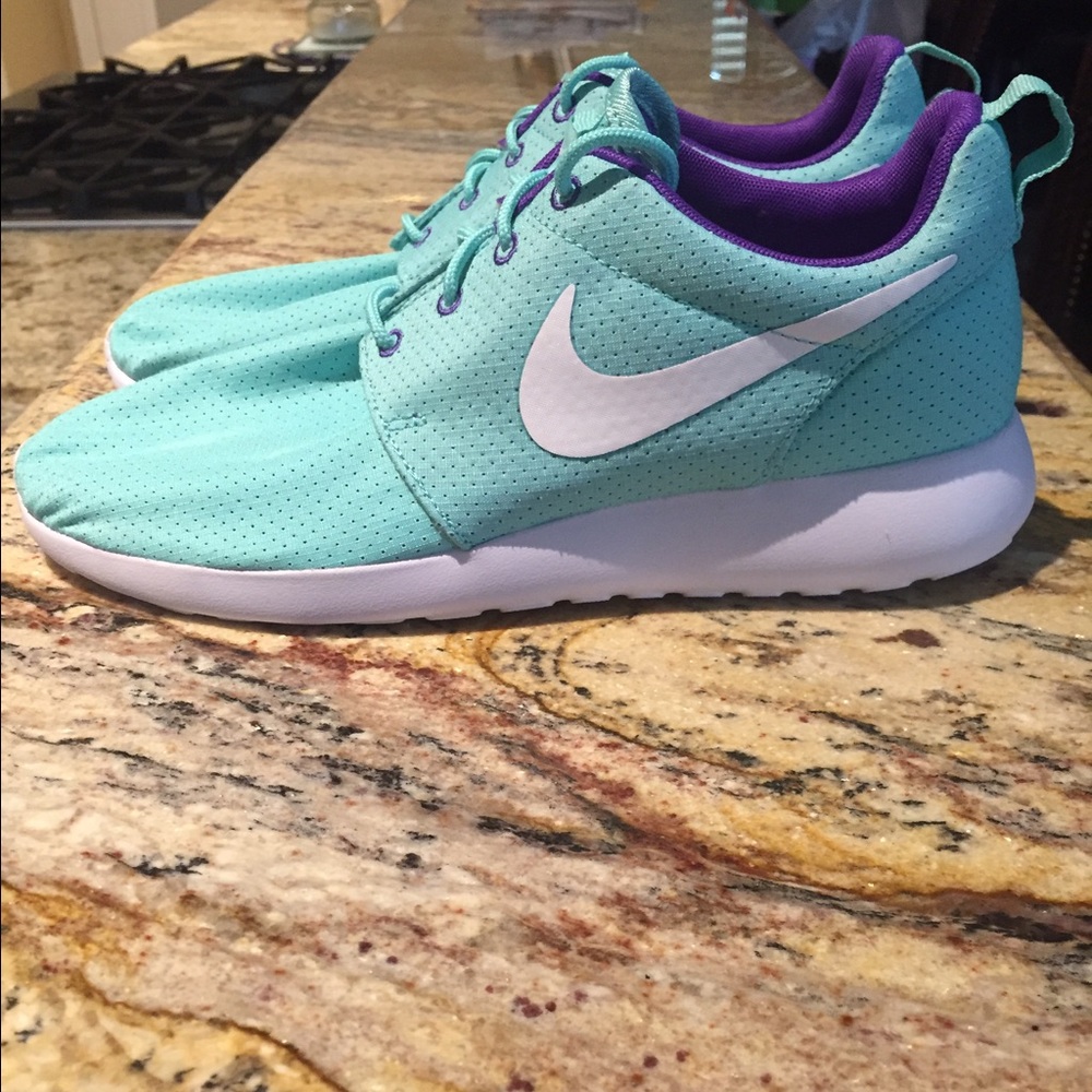 Nike Roshes