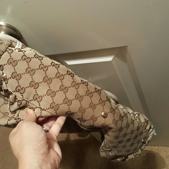 Authentic Gucci Large December D ring bag - Picture 3 of 6